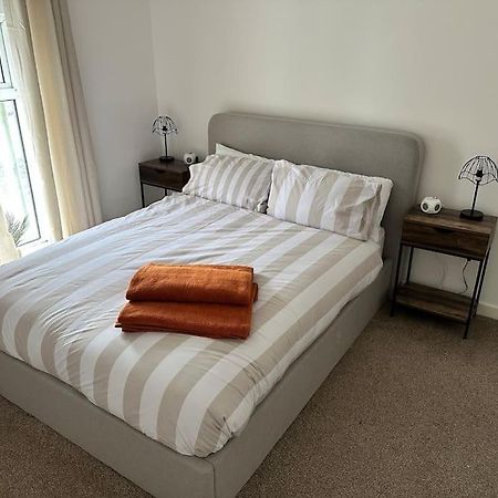 Stylish Miners Cottage At North Rd Porth  Экстерьер фото